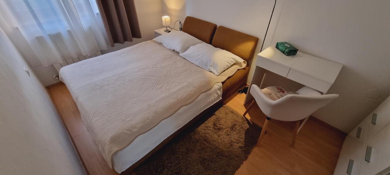 Apartment Evergreen 普拉 外观 照片