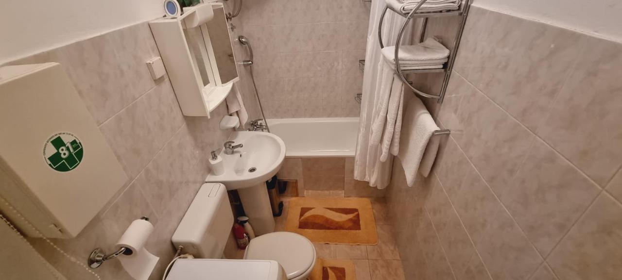 Apartment Evergreen 普拉 外观 照片